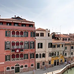 Affittacamere Palazzo Schiavoni Residenza D'epoca, Venezia