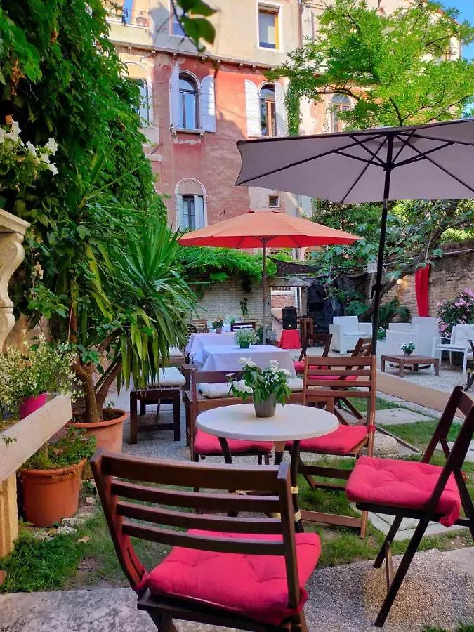 Venezia Naturalmente Bed & Breakfast Italy