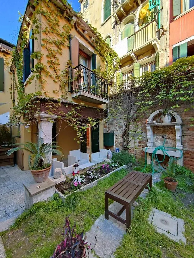 Venezia Naturalmente Bed & Breakfast